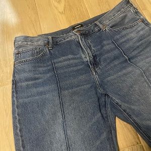Express flare leg.